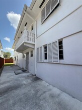 160 NW 62nd St in Miami, FL - Building Photo - Building Photo