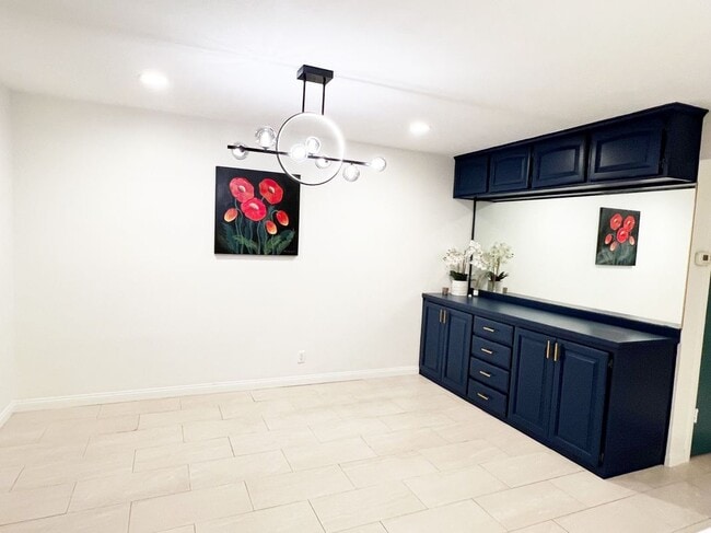 property at 4714 Larwin Ave