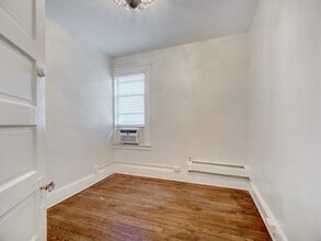 322 Westfield Ave, Unit 2 in Elizabeth, NJ - Building Photo - Building Photo