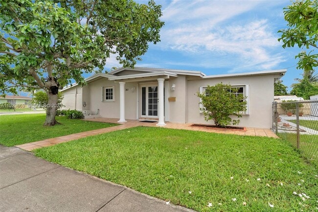 361 SE 6th Ave in Hialeah, FL - Building Photo - Building Photo