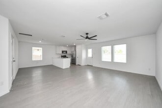 31422 Casacalenda Ln in Huffman, TX - Building Photo - Building Photo