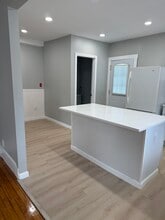 9 Marlboro Rd, Unit 9 Marlboro Rd in Derry, NH - Building Photo - Building Photo