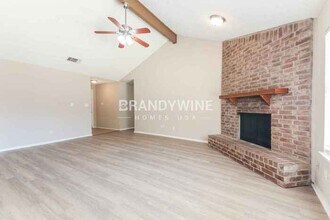 848 Bristol Ave in Saginaw, TX - Foto de edificio - Building Photo
