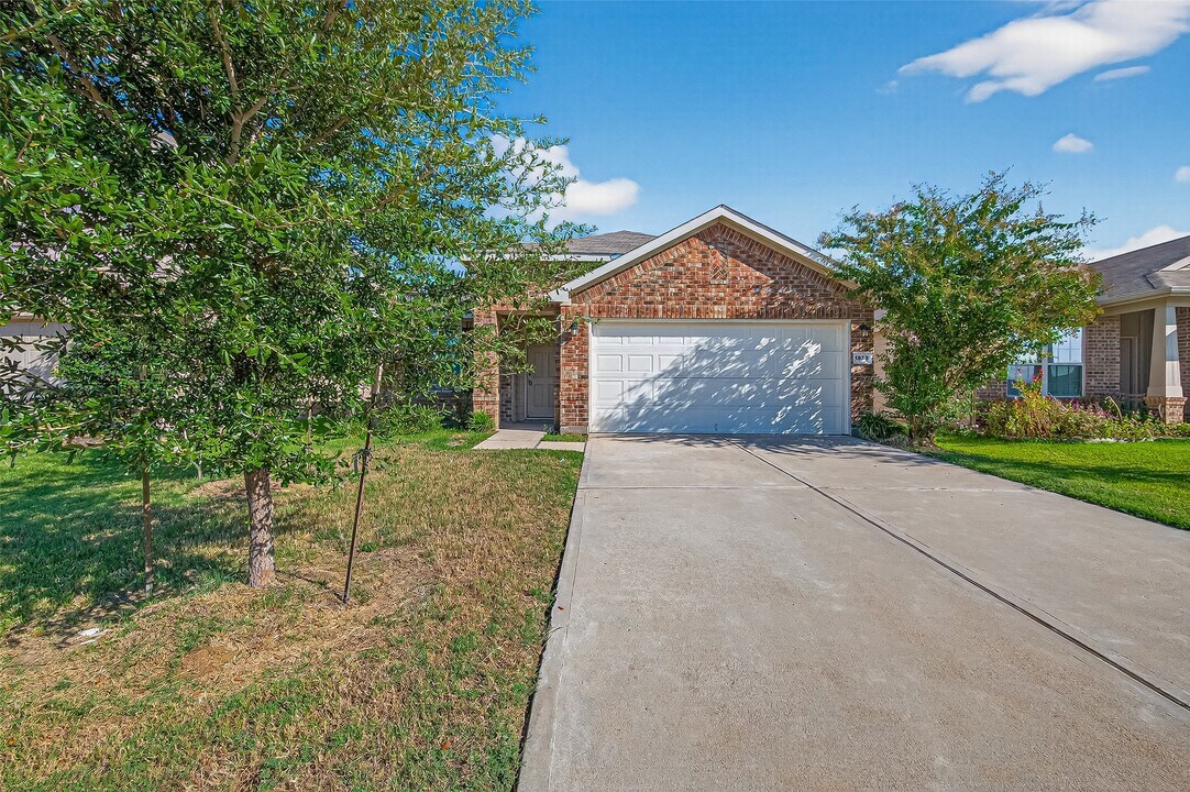 1830 Cormorant Cres in Missouri City, TX - Building Photo