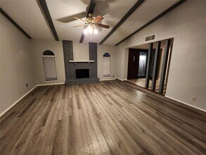 5604 Usher St in The Colony, TX - Building Photo - Building Photo
