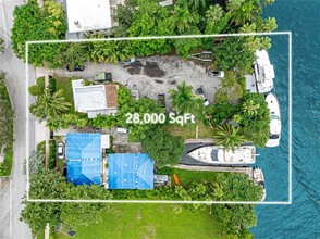 678 NW North River Dr in Miami, FL - Building Photo - Building Photo