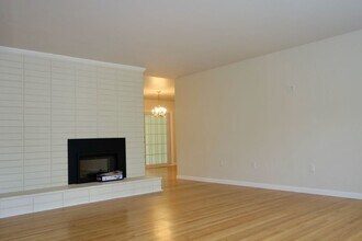 609 Maureen Ln in Pleasant Hill, CA - Building Photo - Building Photo