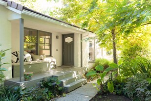 2230 Fink St in Los Angeles, CA - Building Photo