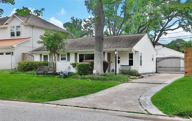1635 Althea Dr in Houston, TX - Building Photo - Building Photo