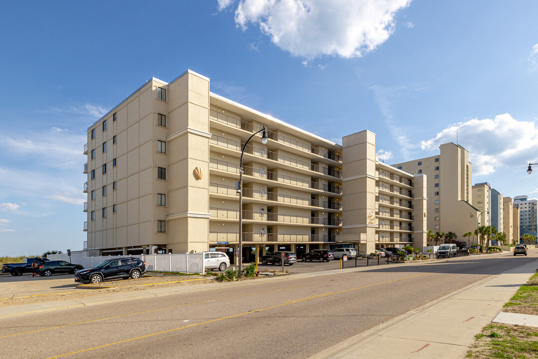 Crescent Sands at Windy Hill in North Myrtle Beach, SC - Building Photo