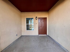 10706 International Blvd in Laredo, TX - Building Photo - Building Photo