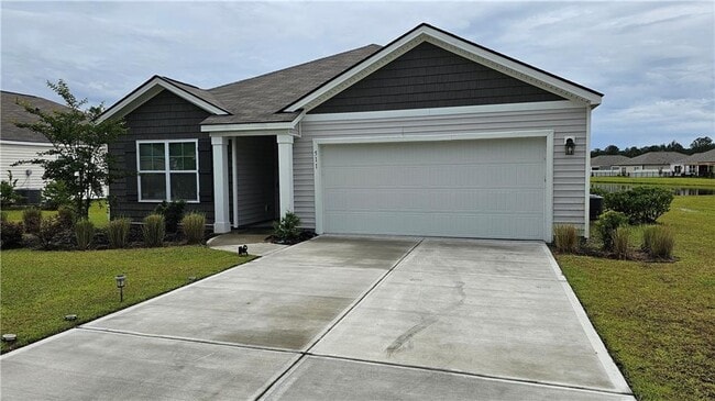 511 Autumns Wood Cir in Brunswick, GA - Building Photo - Building Photo