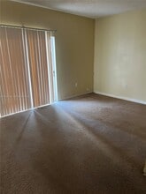 2201 SE 24th Pl in Homestead, FL - Building Photo - Building Photo