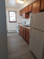535 New Alexandria Rd, Unit 2 in Greensburg, PA - Building Photo