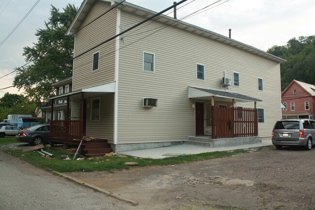 property at 526 Larimer Ave
