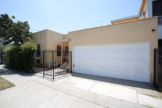 2692 W 12th St in Los Angeles, CA - Building Photo - Building Photo