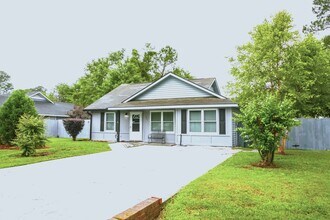 607 Scott St in Hinesville, GA - Building Photo - Building Photo