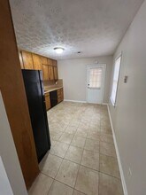 394-396 Dixie Ct in Lawrenceville, GA - Building Photo - Building Photo