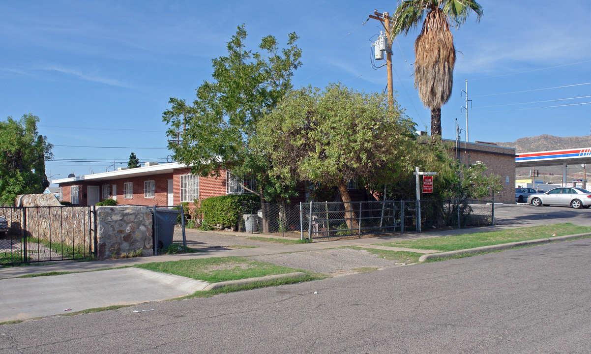 4008 Thomason Ave in El Paso, TX - Building Photo