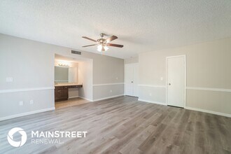 5720 W Purdue Ave in Glendale, AZ - Building Photo - Building Photo