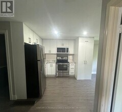 199 Avondale Blvd in Brampton, ON - Building Photo - Building Photo