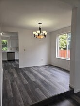 12934 SE 317th Ct in Auburn, WA - Foto de edificio - Building Photo