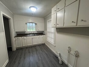 3308 N 24th St in Waco, TX - Building Photo - Building Photo