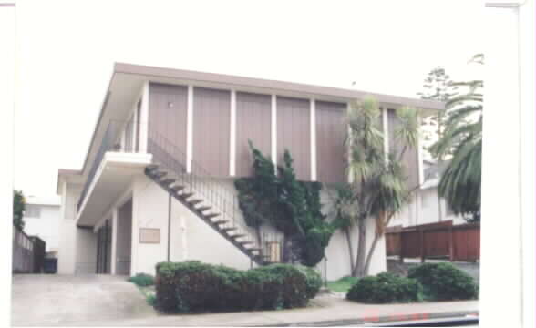 240 Santa Lucia Ave