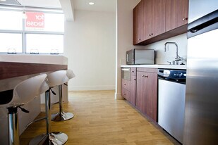 Fourth and U in Berkeley, CA - Building Photo