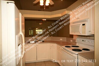 606 SE 6th Terrace in Cape Coral, FL - Building Photo - Building Photo