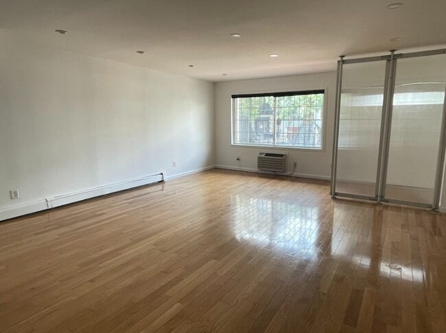 278 Kosciuszko St, Unit 1 in Brooklyn, NY - Building Photo - Building Photo
