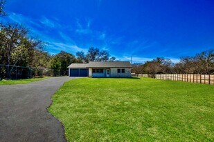 16001 Awalt Dr in Austin, TX - Building Photo