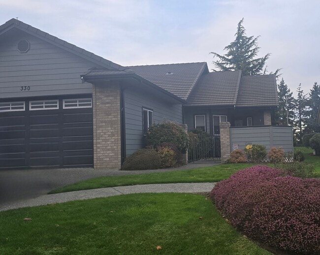 property at 330 Blakely Blvd