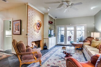 12553 Montego Plz in Dallas, TX - Building Photo - Building Photo