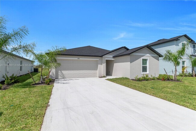 4103 LATTUCA Ln in North Fort Myers, FL - Building Photo - Building Photo