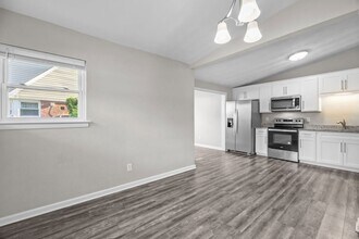 445 Pepper Mill Ln in Norfolk, VA - Building Photo - Building Photo