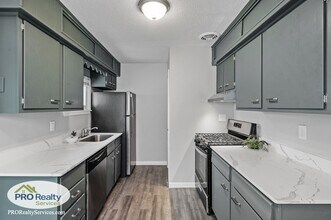5021 Fremont Ave N in Minneapolis, MN - Building Photo - Building Photo