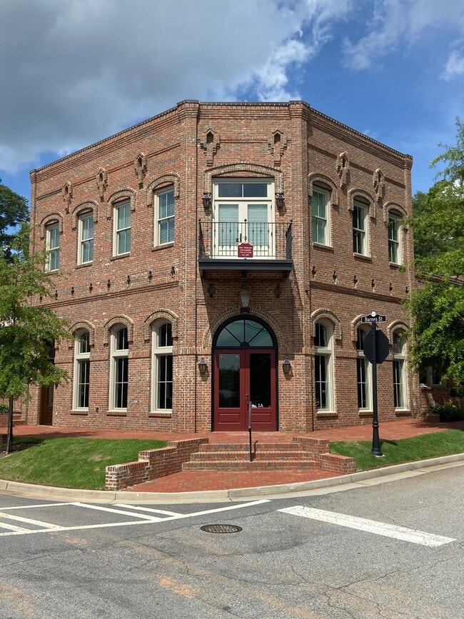15 Barnes St, Unit 2A in Senoia, GA - Building Photo - Building Photo