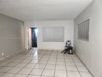 715 NE 2nd Ave in Fort Lauderdale, FL - Building Photo - Building Photo