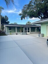 514 42nd Ave N in St. Petersburg, FL - Building Photo - Building Photo