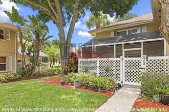 6703 Dryden Ct in Boynton Beach, FL - Building Photo - Building Photo