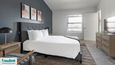 1071 Clayton Ln, Unit M1311 in Austin, TX - Building Photo - Building Photo