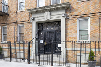 78-88 Brooklyn Ave in Brooklyn, NY - Building Photo - Building Photo