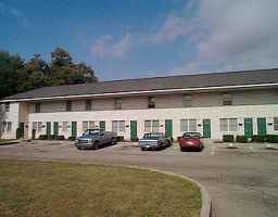 Green Street Townhouse in Brownsburg, IN - Building Photo - Building Photo