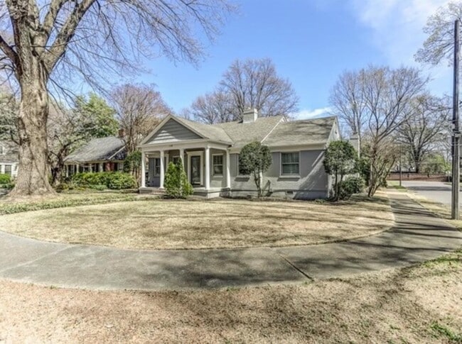 property at 176 Picardy St