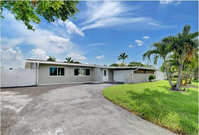 965 Orchid Dr in Royal Palm Beach, FL - Building Photo - Building Photo