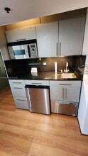 1255 Collins Ave, Unit 206 in Miami Beach, FL - Building Photo - Building Photo