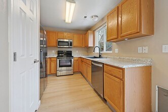 6651 Cache Dr in Colorado Springs, CO - Building Photo - Building Photo