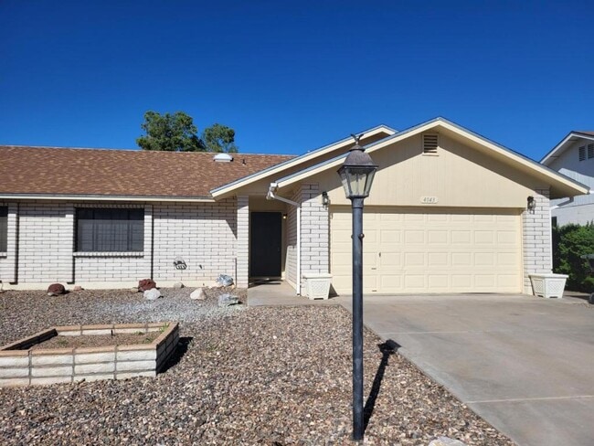 property at 4043 Canyon Hills Rd