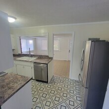 645 E Jere Whitson Rd in Cookeville, TN - Building Photo - Building Photo
